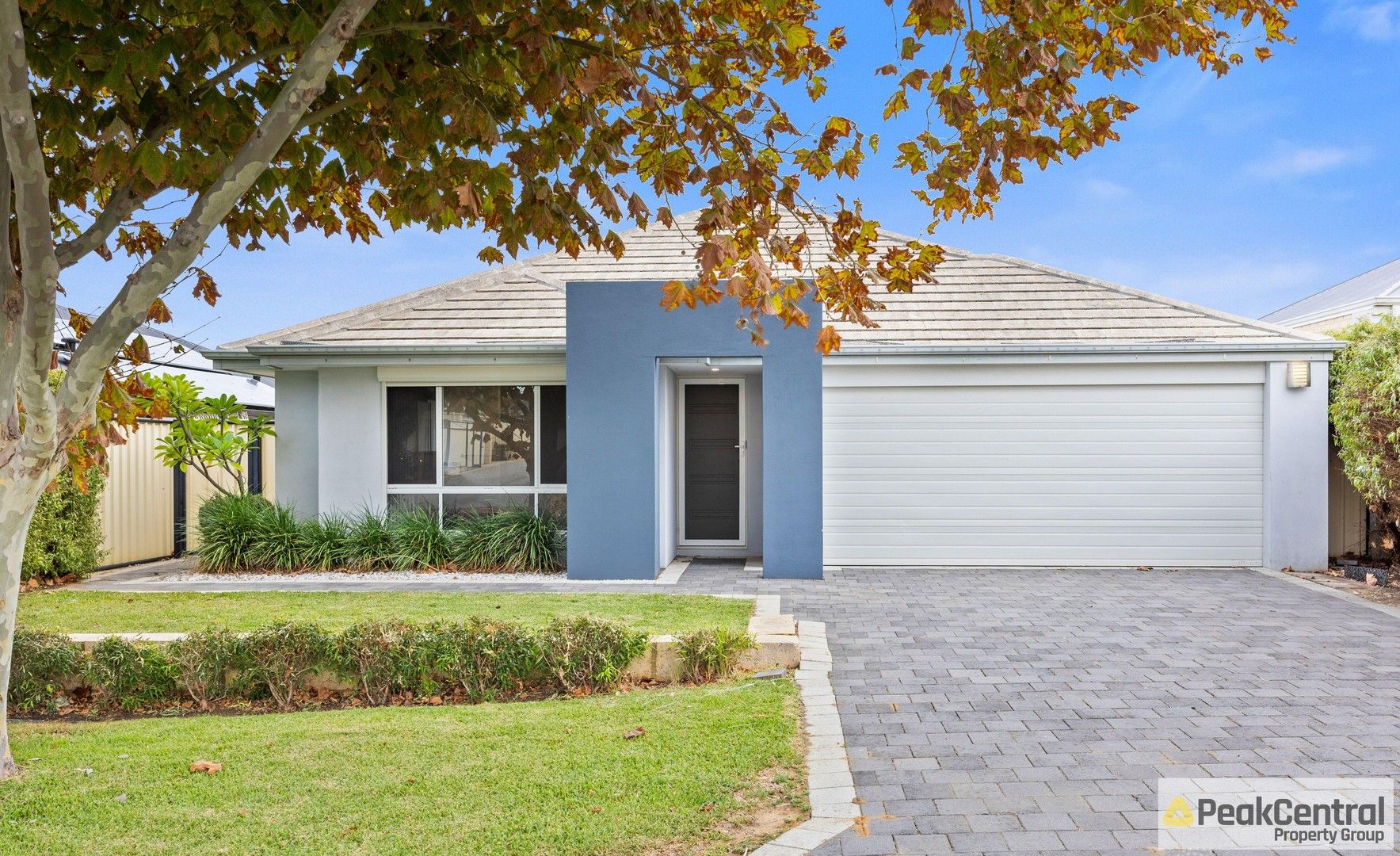 4 bedrooms House in 5 Lantern Way CLARKSON WA, 6030