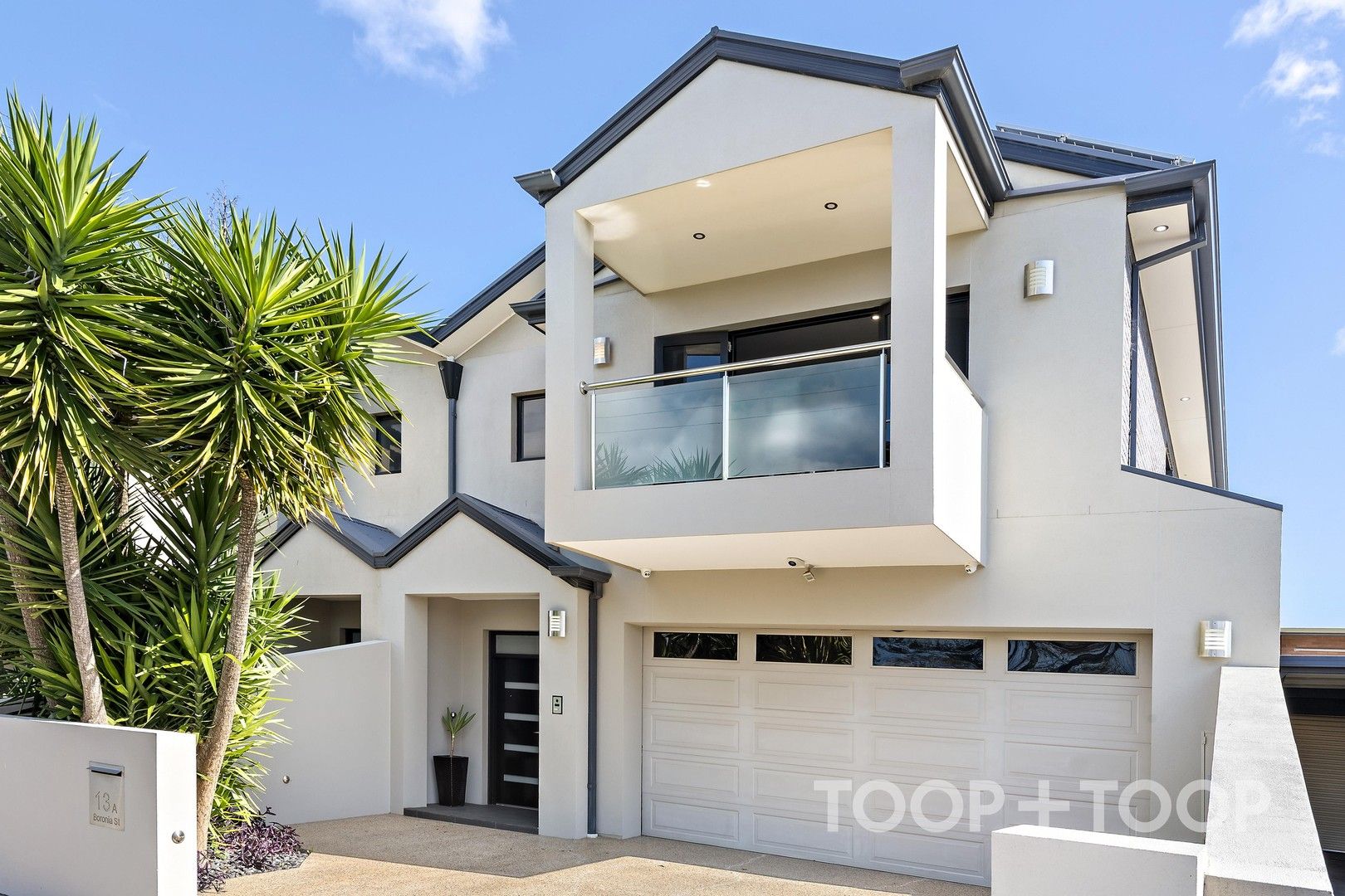 4 bedrooms House in 13A Boronia Street KLEMZIG SA, 5087