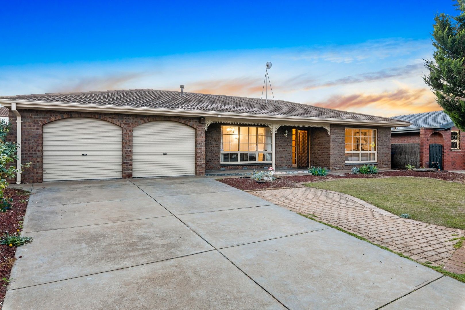 4 Frome Crescent, West Lakes SA 5021, Image 0