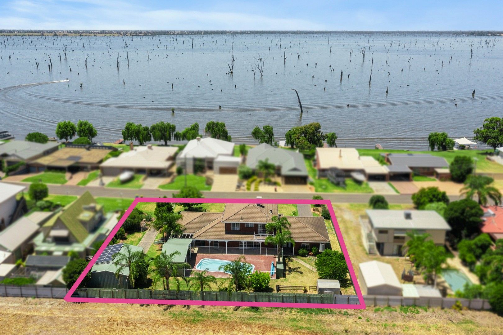 4 bedrooms House in 75-77 Rosemary Court YARRAWONGA VIC, 3730
