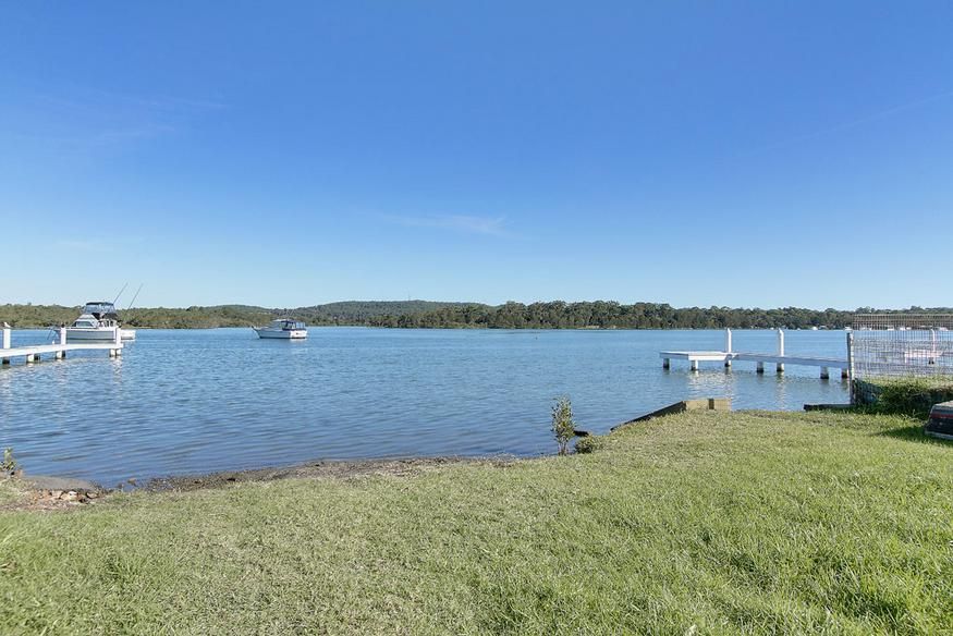 24 Lake Road, FENNELL BAY NSW 2283, Image 2