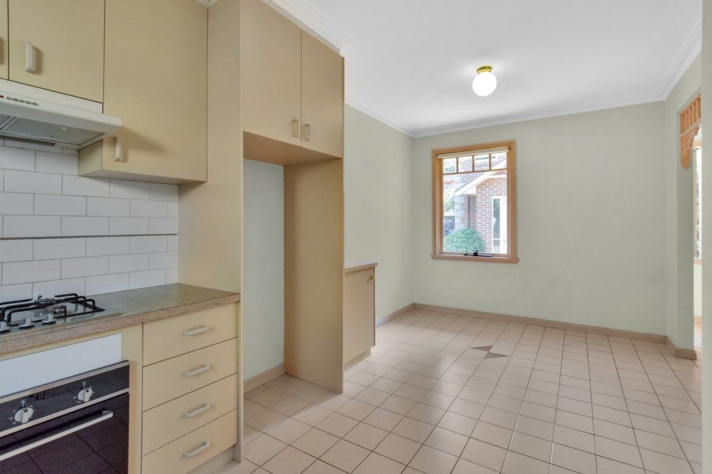 2/157 Kent Street, Ascot Vale VIC 3032 - Townhouse For Rent | Domain