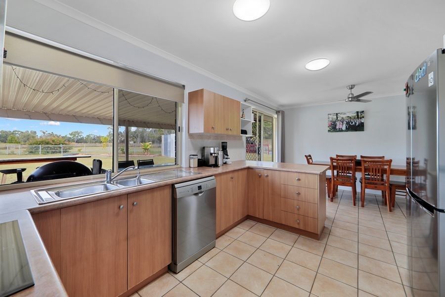 73 Harts Road, Elliott Heads QLD 4670, Image 2