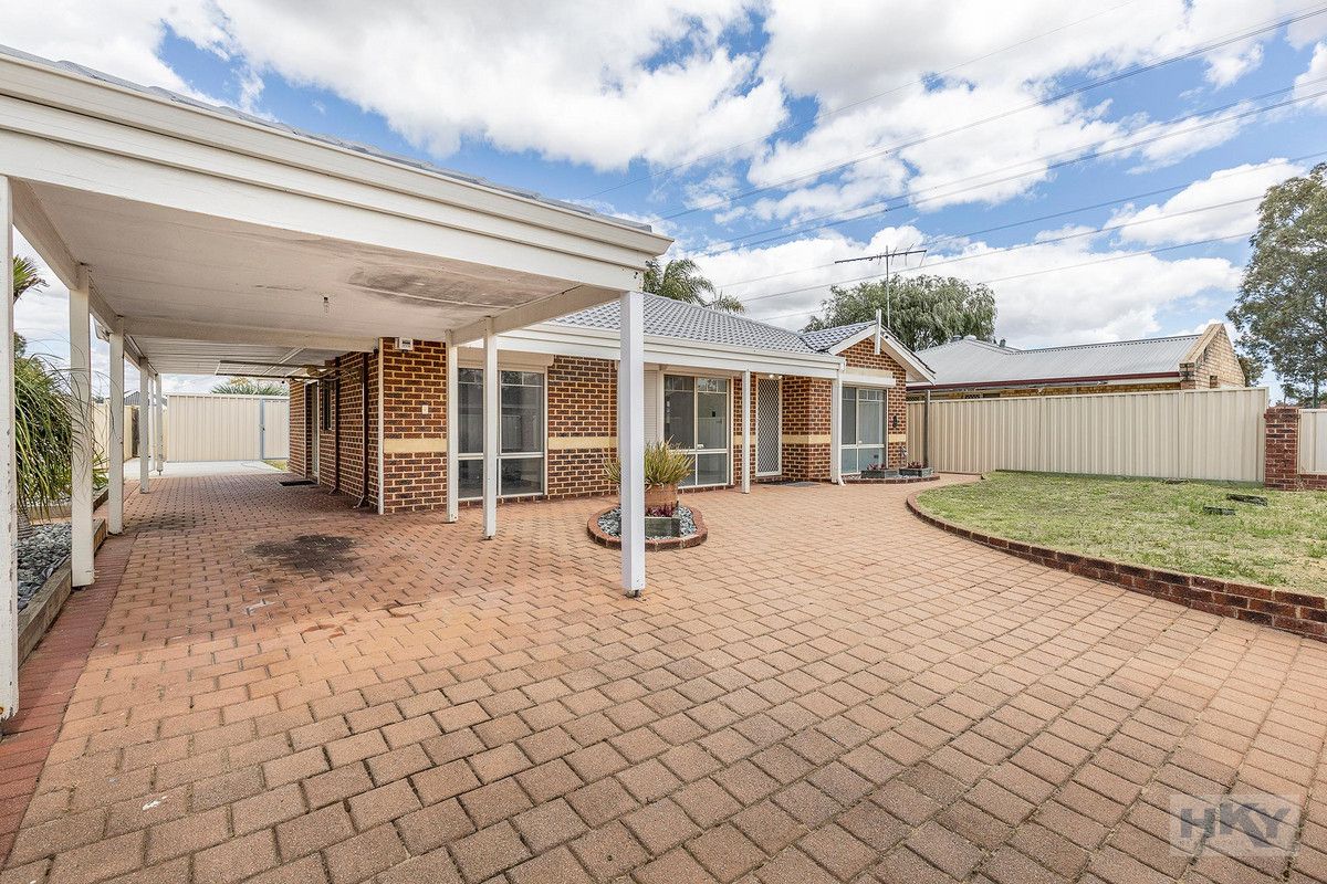 49 Borah Court, Caversham WA 6055, Image 2