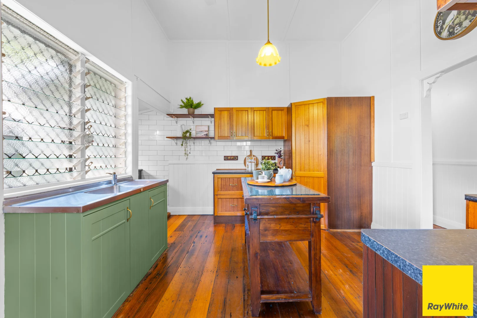 Additional image 5 of 2A Martin Street, Freshwater QLD 4870