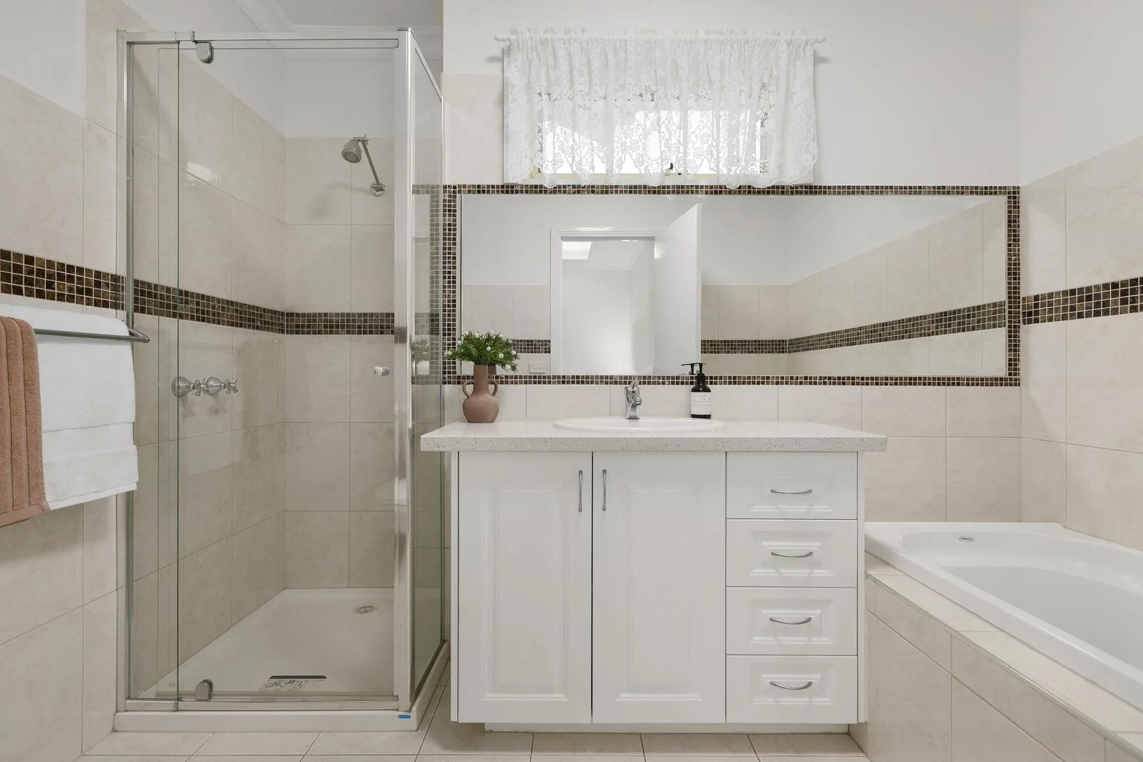 Additional image 13 of 38 Ashe Crescent, Bellfield VIC 3081