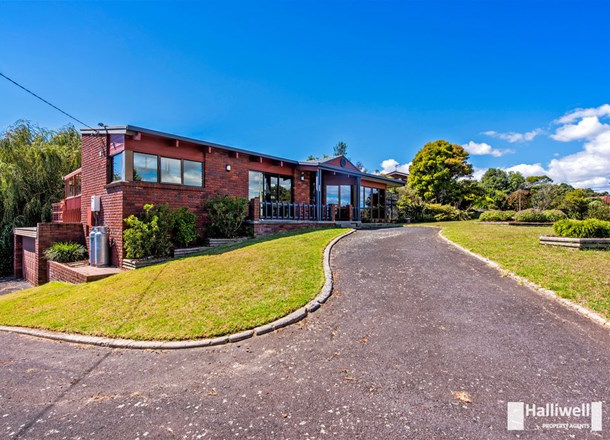 37 Highfield Road, Ambleside TAS 7310