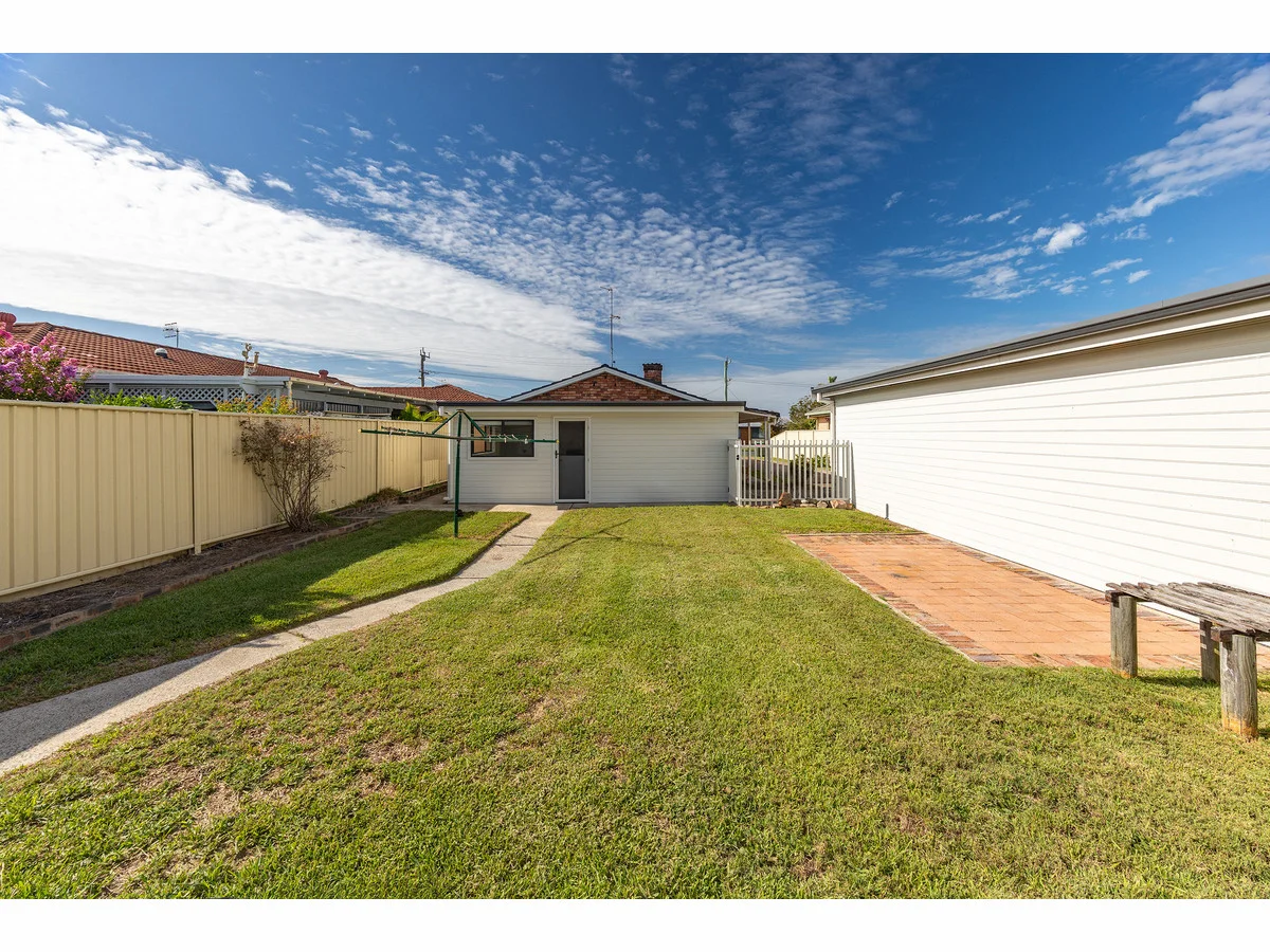 Additional image 21 of 59 King George Parade, Forster NSW 2428