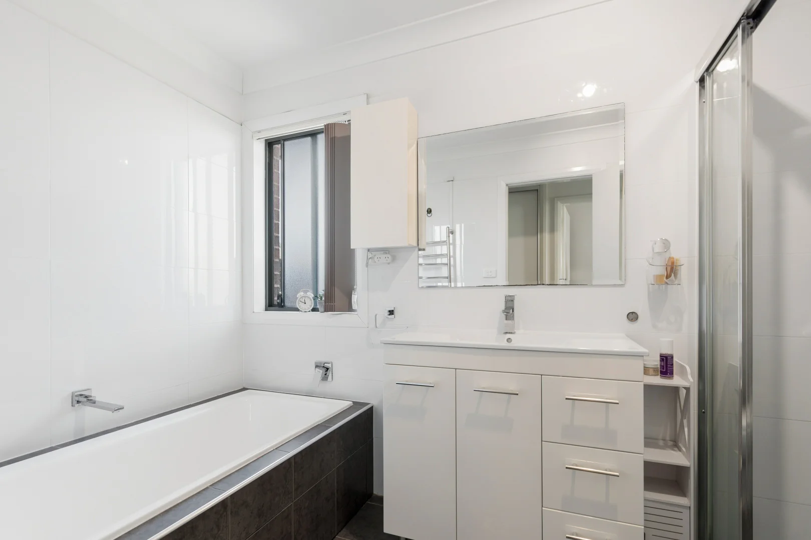 Additional image 6 of 8/126 Kanahooka Road, Kanahooka NSW 2530