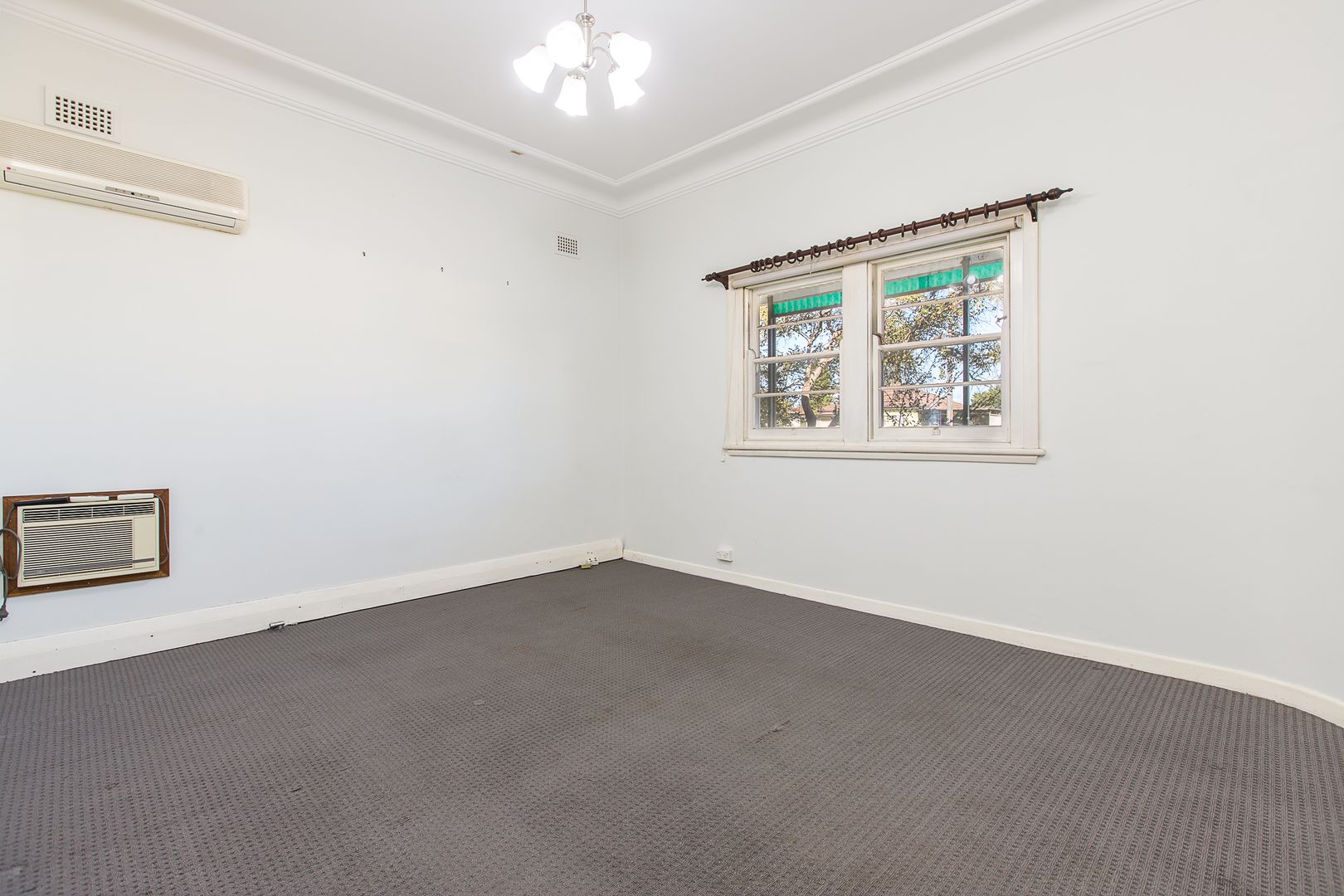 17 Fifth Street, Weston NSW 2326, Image 2