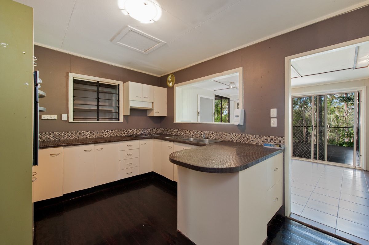 22 Winston Road, Sheldon QLD 4157, Image 2