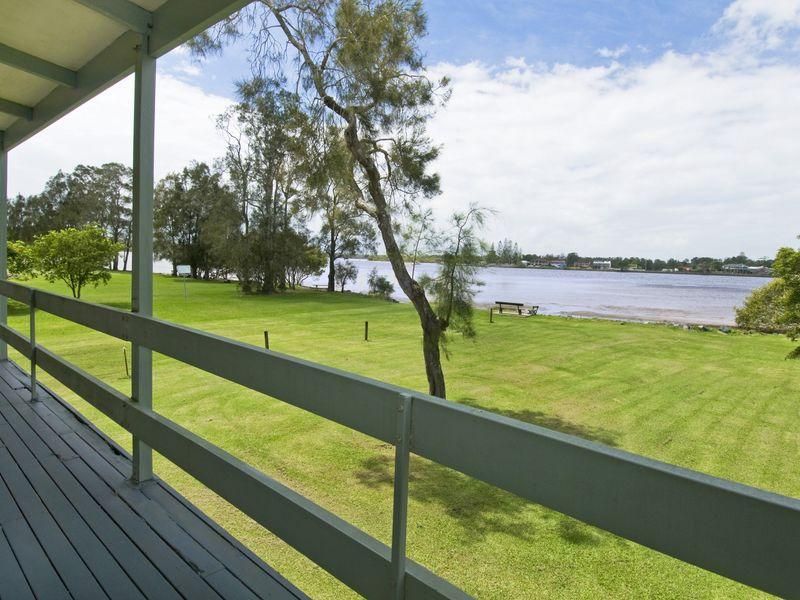 28 Shoreline Drive, North Shore NSW 2444