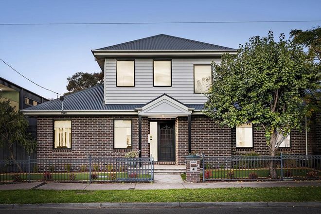 Picture of 3 Tate Street, IVANHOE VIC 3079