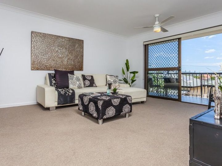 2 bedrooms Apartment / Unit / Flat in 2/65 Haig Street GORDON PARK QLD, 4031