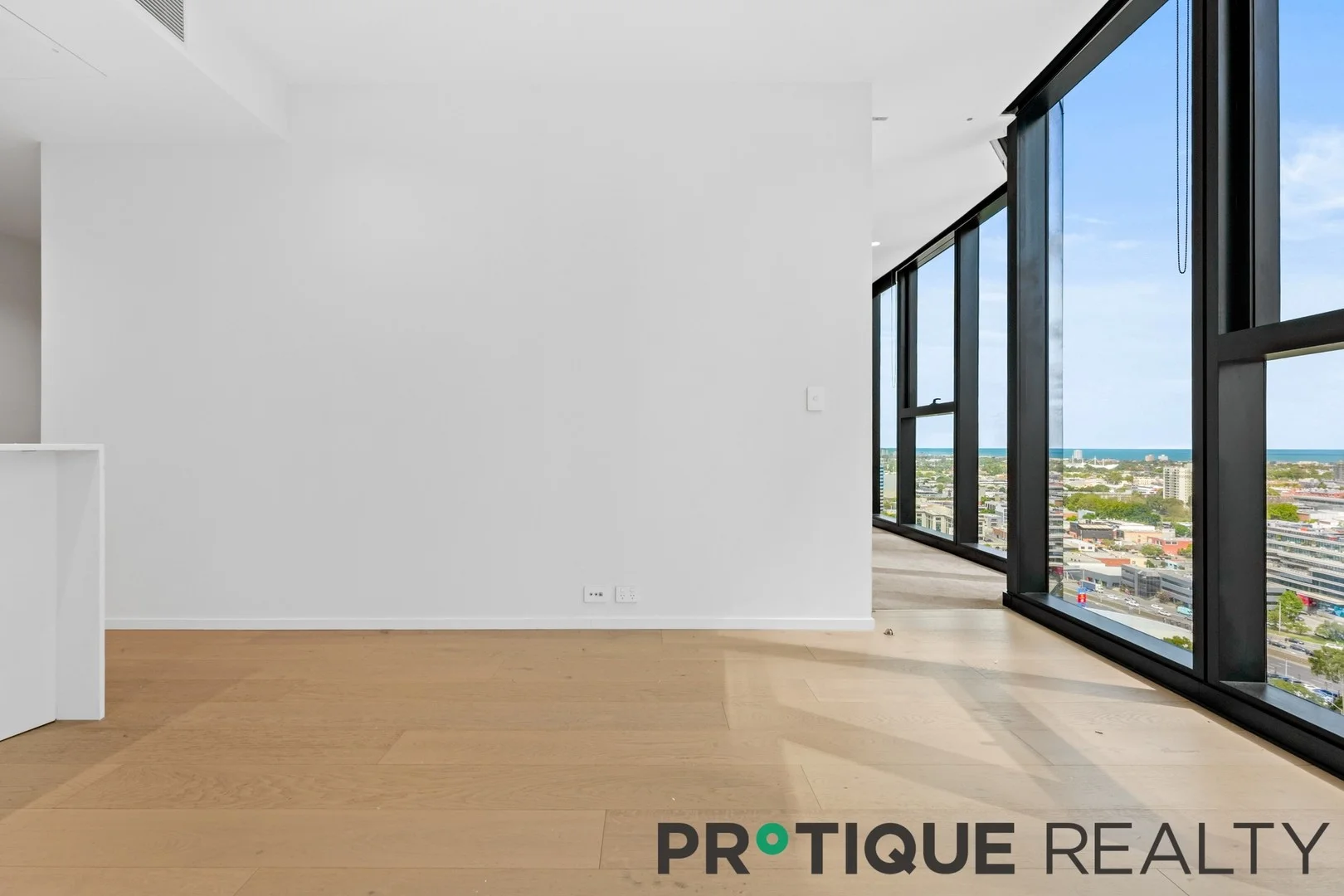 2009/18 Hoff Boulevard, Southbank VIC 3006