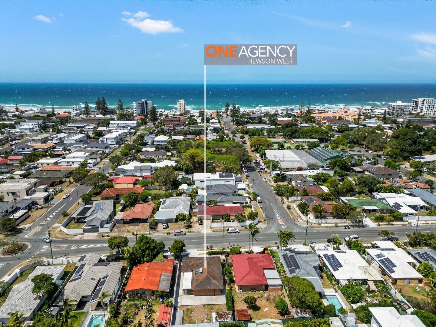 3 bedrooms House in 166 Townson Avenue PALM BEACH QLD, 4221