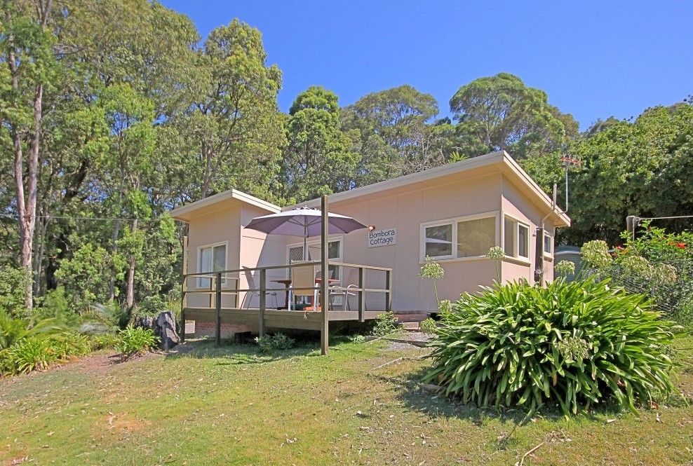 17 Carr Street, DEPOT BEACH NSW 2536, Image 0