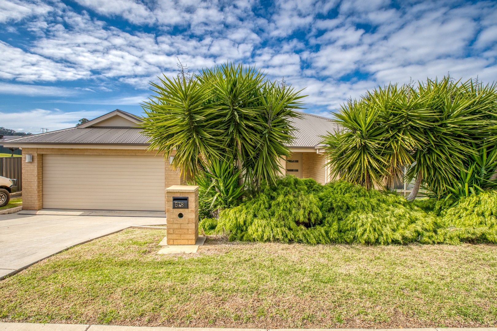 4 bedrooms House in 578 Nagle Road LAVINGTON NSW, 2641