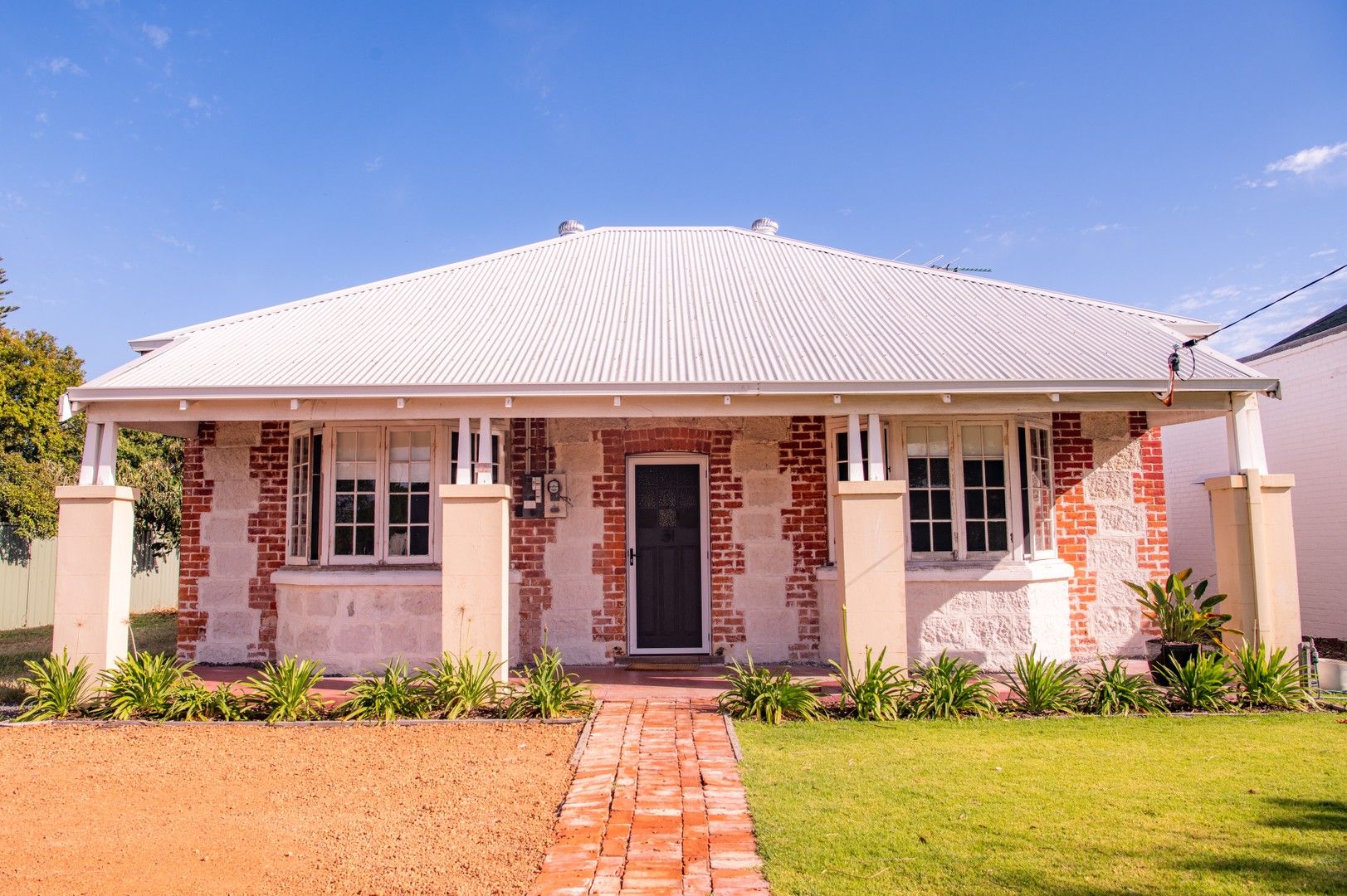 3 bedrooms House in 31 Duchess Street BUSSELTON WA, 6280
