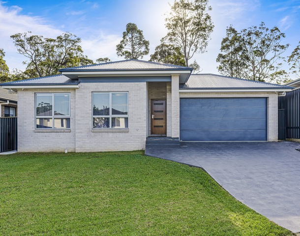 14 Mitchell Terrace, Warnervale NSW 2259