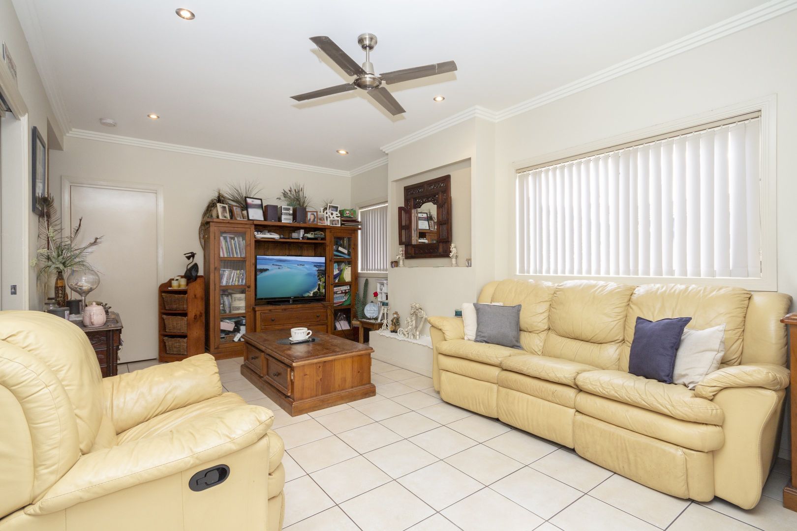 23 Karog Street, Pelican NSW 2281, Image 2