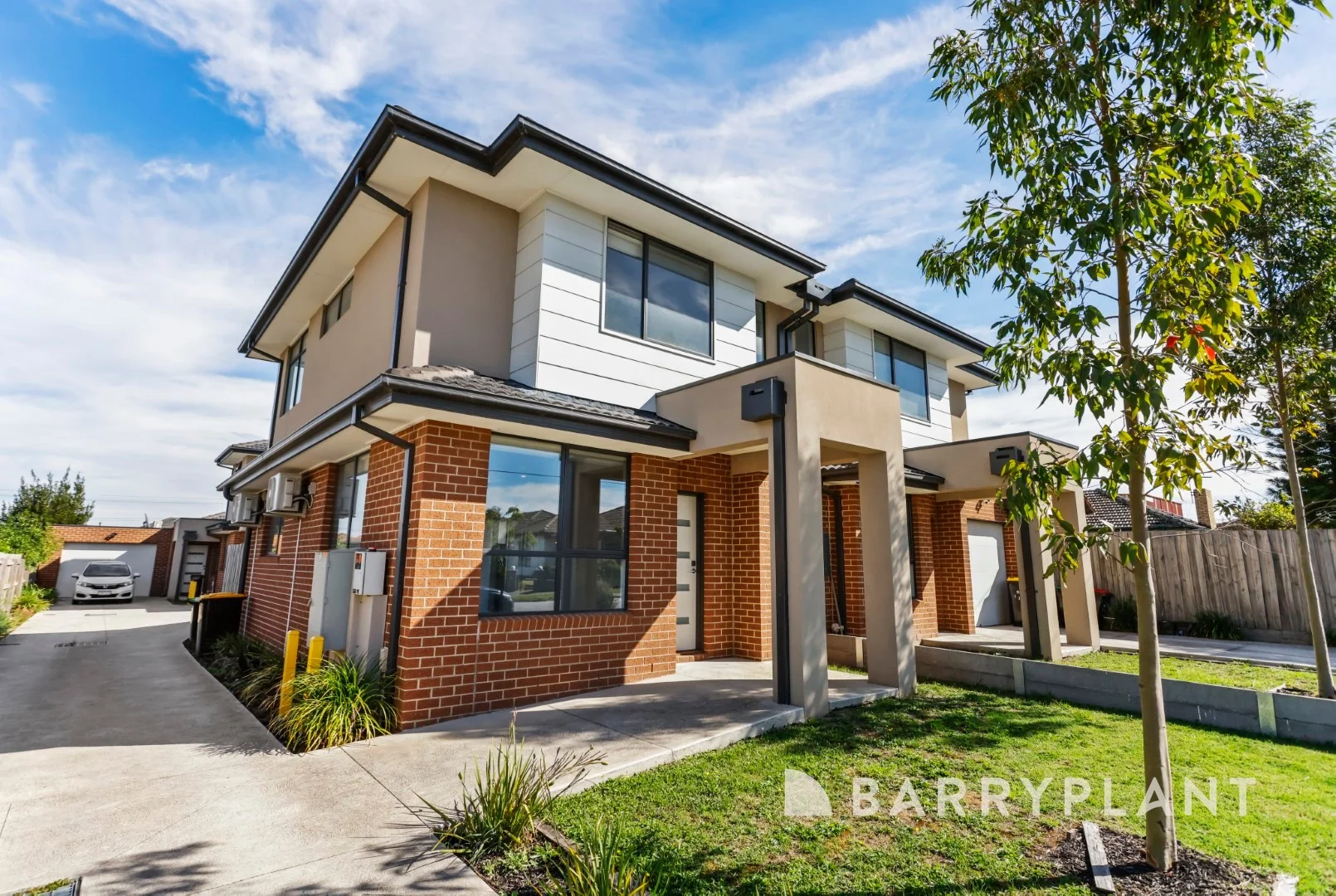 Primary image of 2/16 Peace St, Springvale VIC 3171