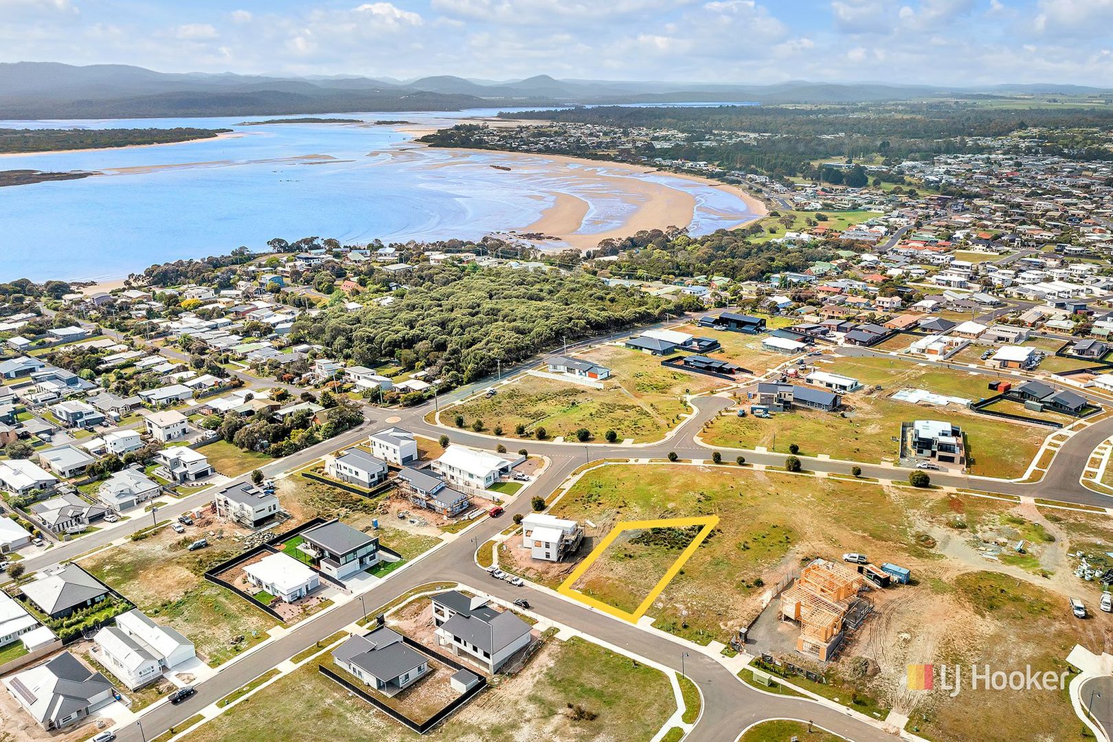 50 Chardonnay Drive, Hawley Beach TAS 7307 Domain