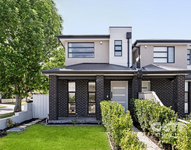 18A Watt Avenue, Oak Park VIC 3046