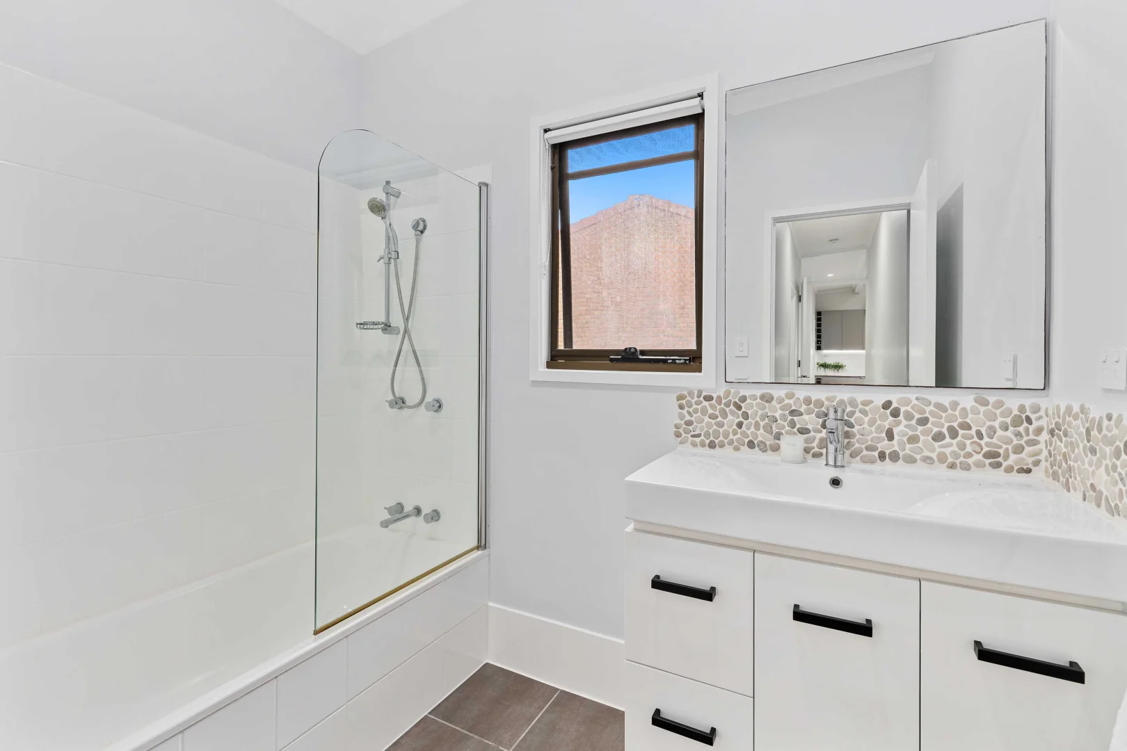 Additional image 8 of 6 Convery Crescent, Highland Park QLD 4211