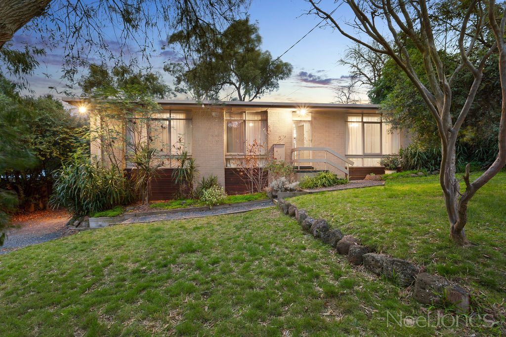 18 Sunset Drive, Heathmont VIC 3135, Image 0