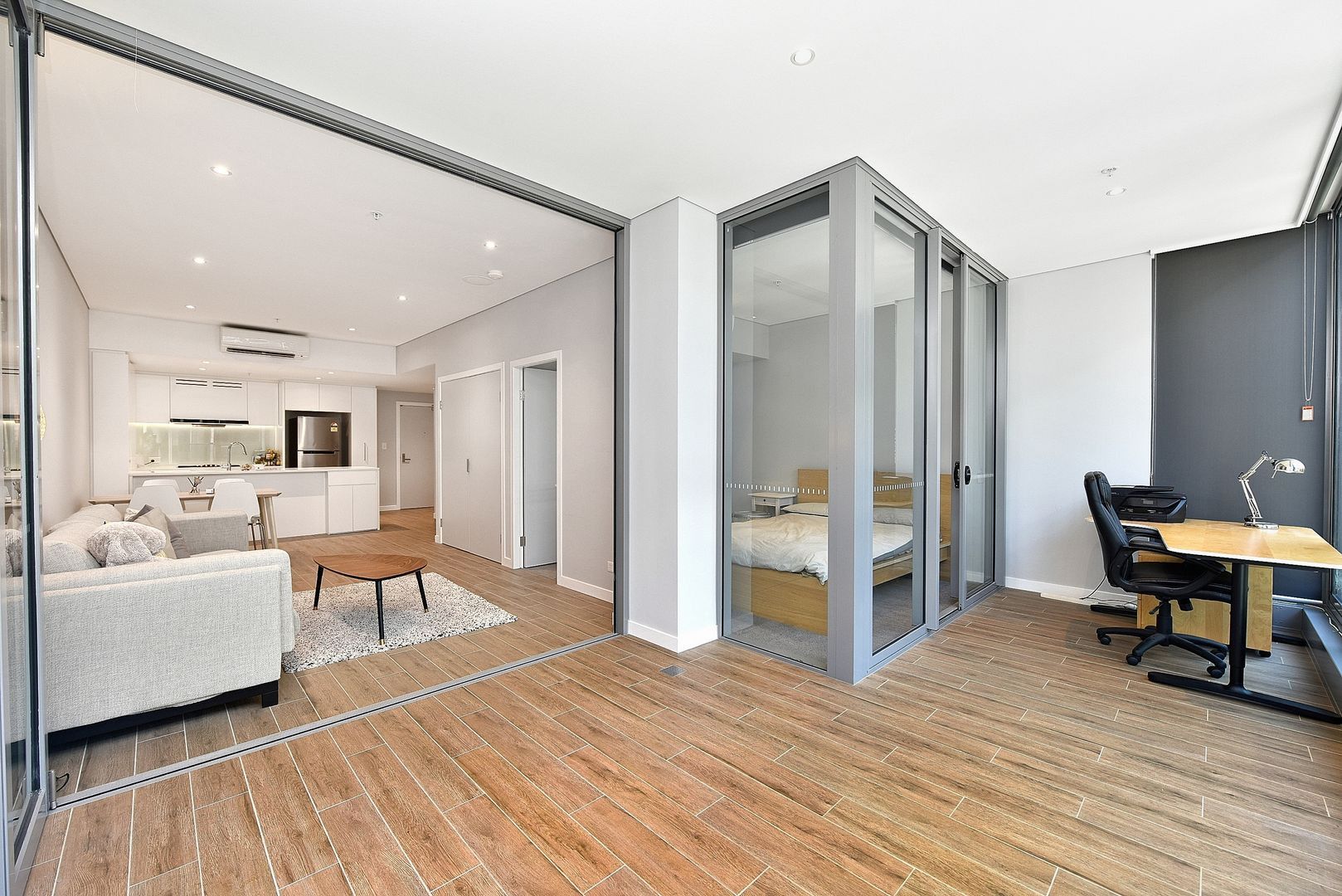 2 bedrooms Apartment / Unit / Flat in 705/7 Half Street WENTWORTH POINT NSW, 2127