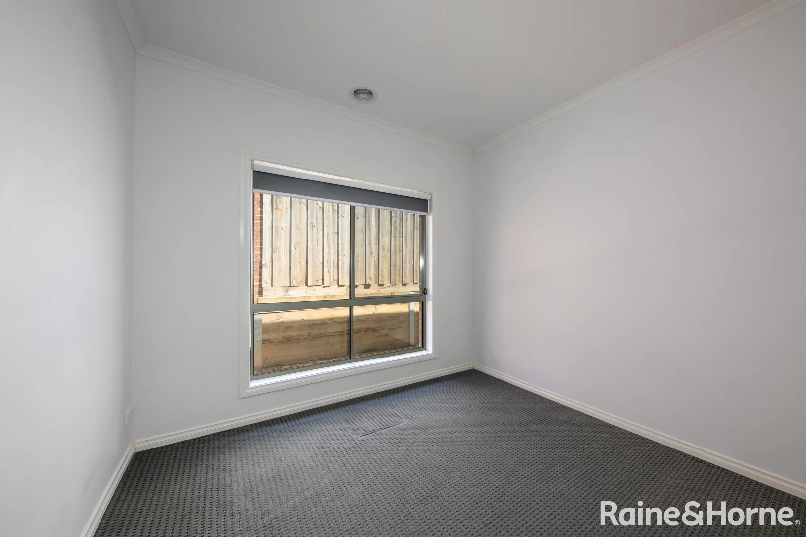 Additional image 12 of 10/92 Fersfield Road, Gisborne VIC 3437