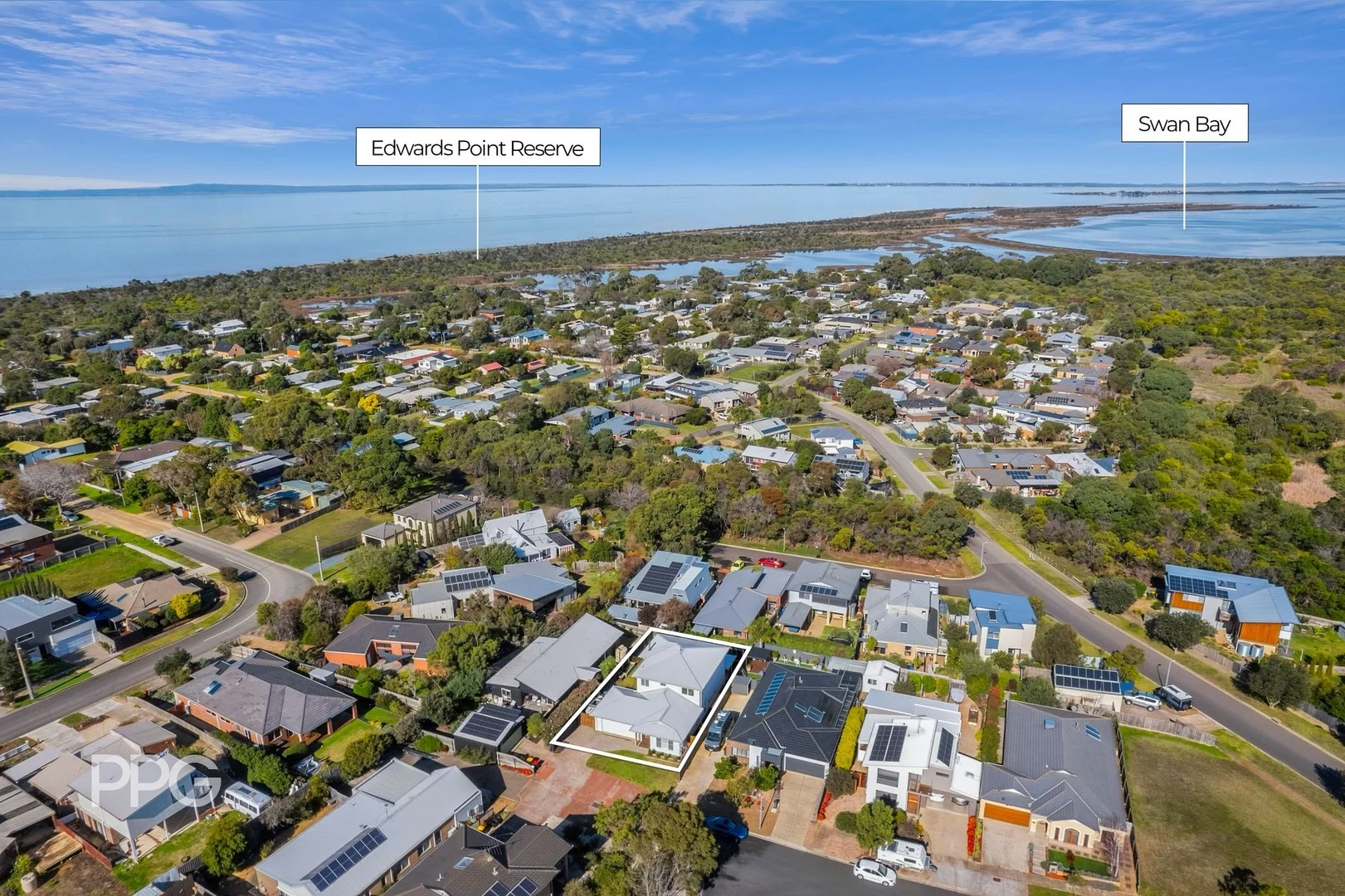 13 Tanker View Rise, St Leonards VIC 3223