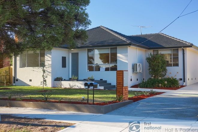 Picture of 1/11 Pinewood Avenue, DANDENONG NORTH VIC 3175