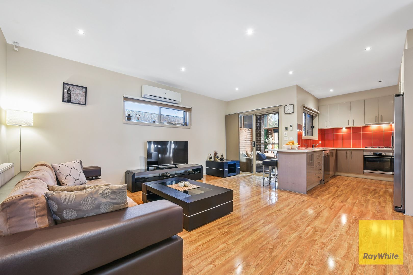 1A Val Court, Dandenong VIC 3175, Image 2