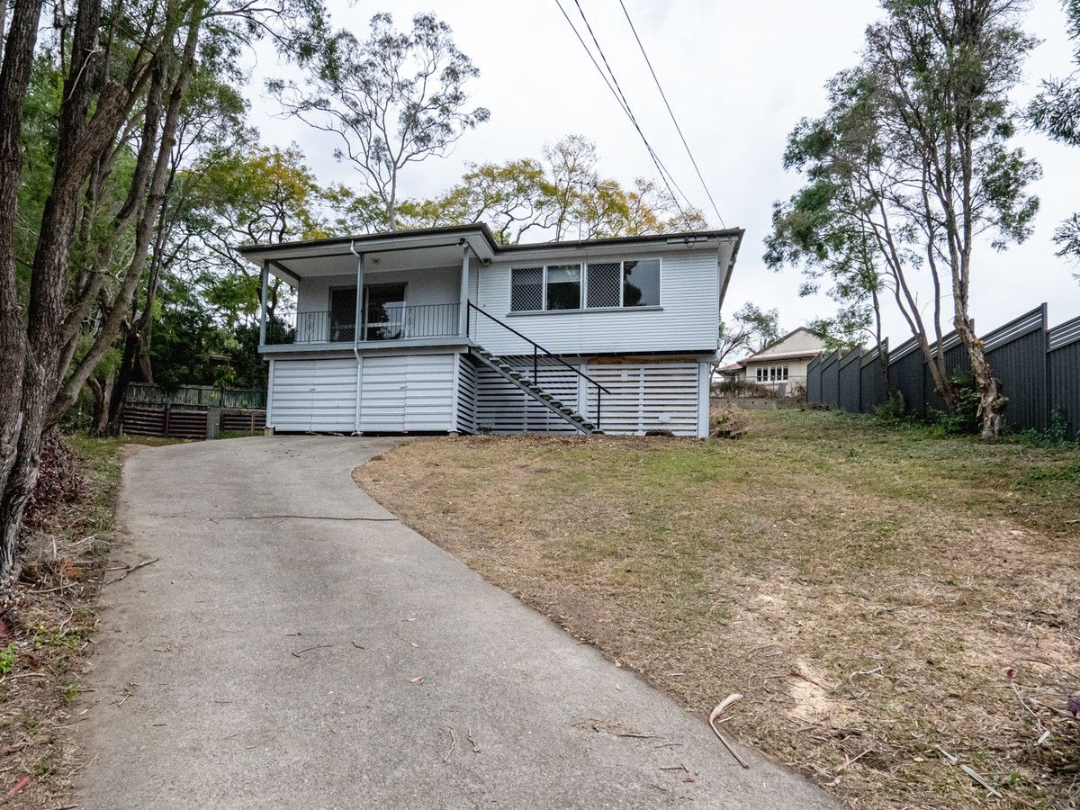 3 bedrooms House in 28 Minkara Street INDOOROOPILLY QLD, 4068