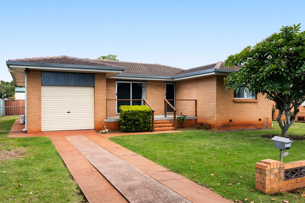 494 Alderley Street, Harristown QLD 4350