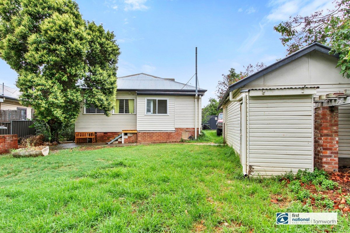 157 Piper Street, East Tamworth NSW 2340, Image 2