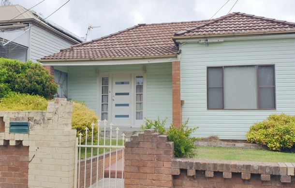 12 Eskbank Street, Lithgow NSW 2790