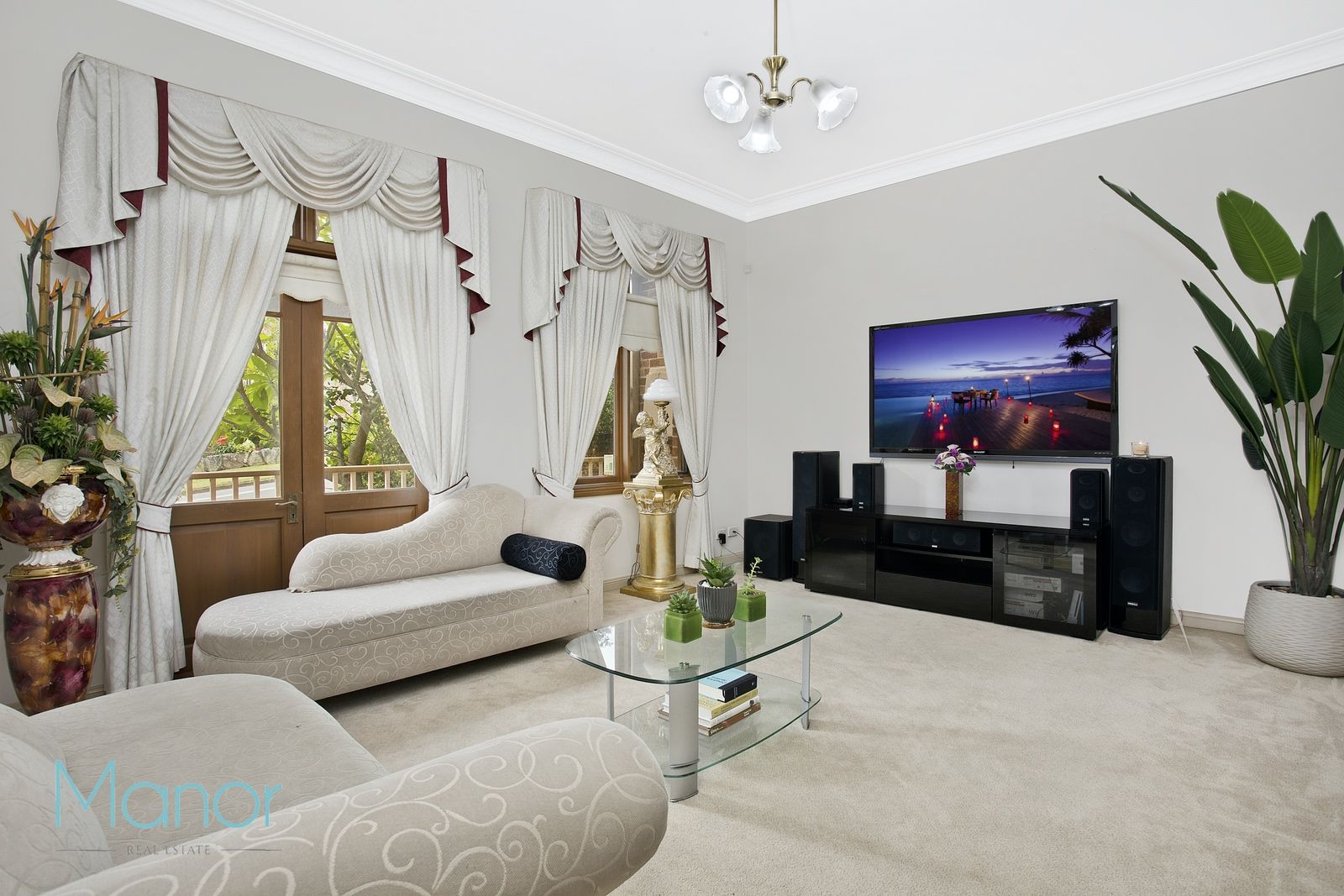 2 Thornbury Court, Bella Vista NSW 2153, Image 2