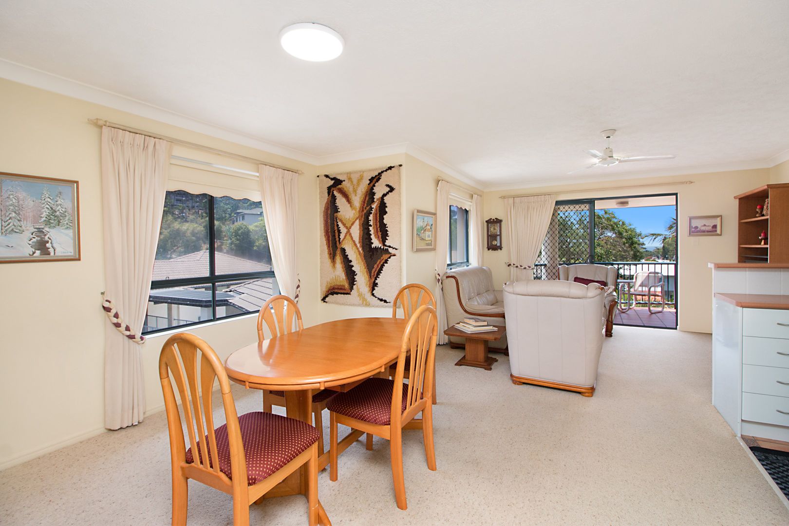 27/19-23 George Street East, Burleigh Heads QLD 4220, Image 2