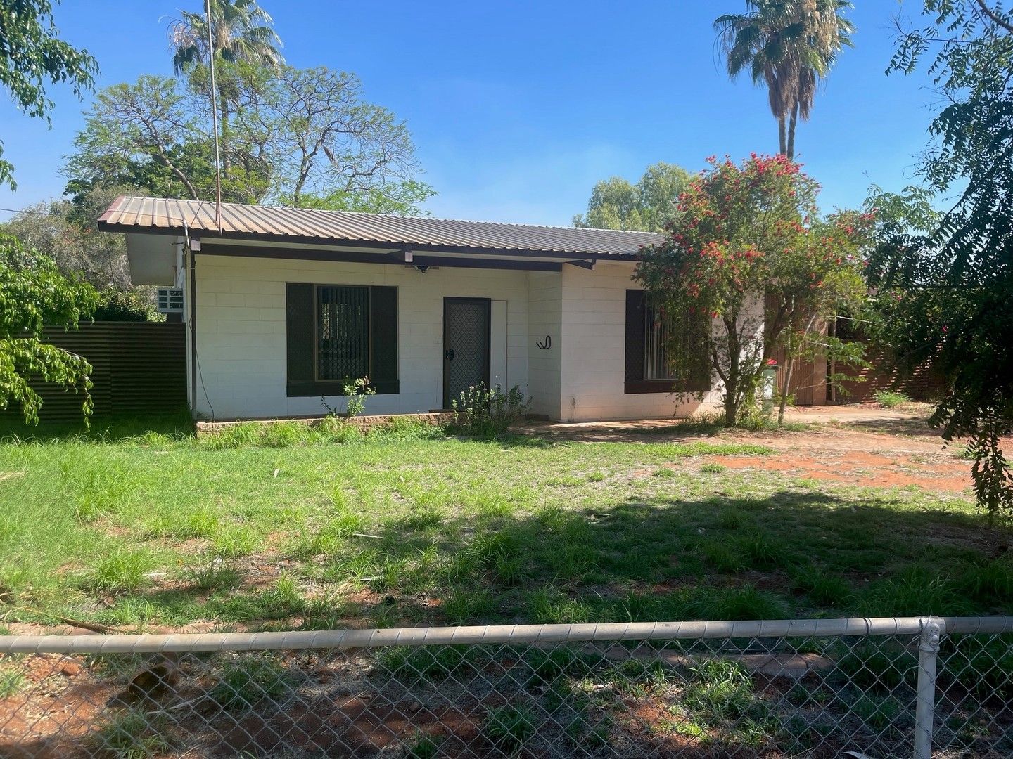2 bedrooms House in 8 Kittle Street TENNANT CREEK NT, 0860