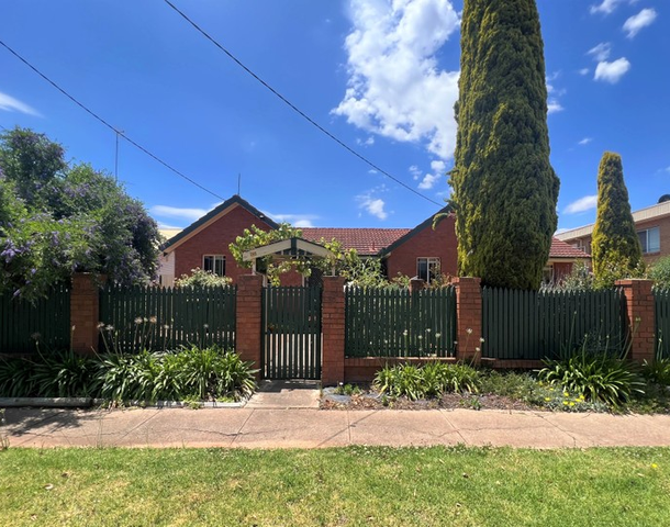 1/245 Wakaden Street, Griffith NSW 2680