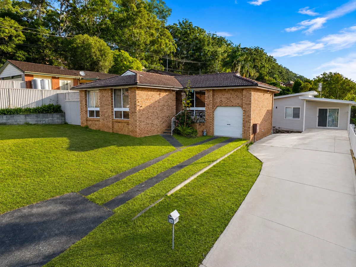 Dual Income Opportunity  House & Granny Flat Returning $1,275 Per Week, Narara