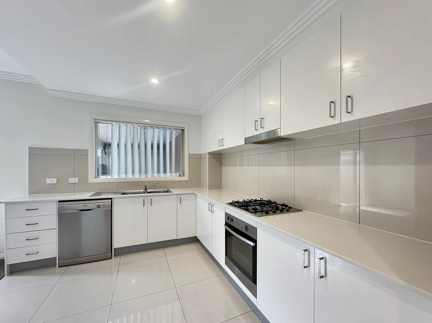 Additional image 2 of 5/1 White Cross Road, Winmalee NSW 2777