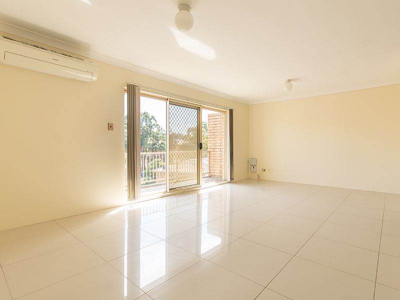 2 bedrooms Apartment / Unit / Flat in 30/1 Riverpark Drive LIVERPOOL NSW, 2170