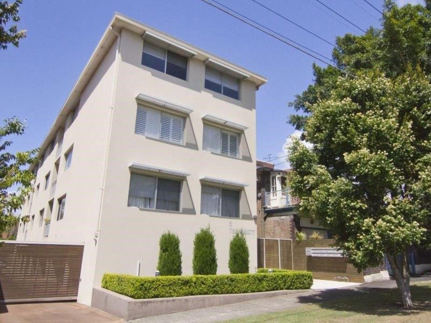 2 bedrooms Apartment / Unit / Flat in 3/5 Abbott Street COOGEE NSW, 2034