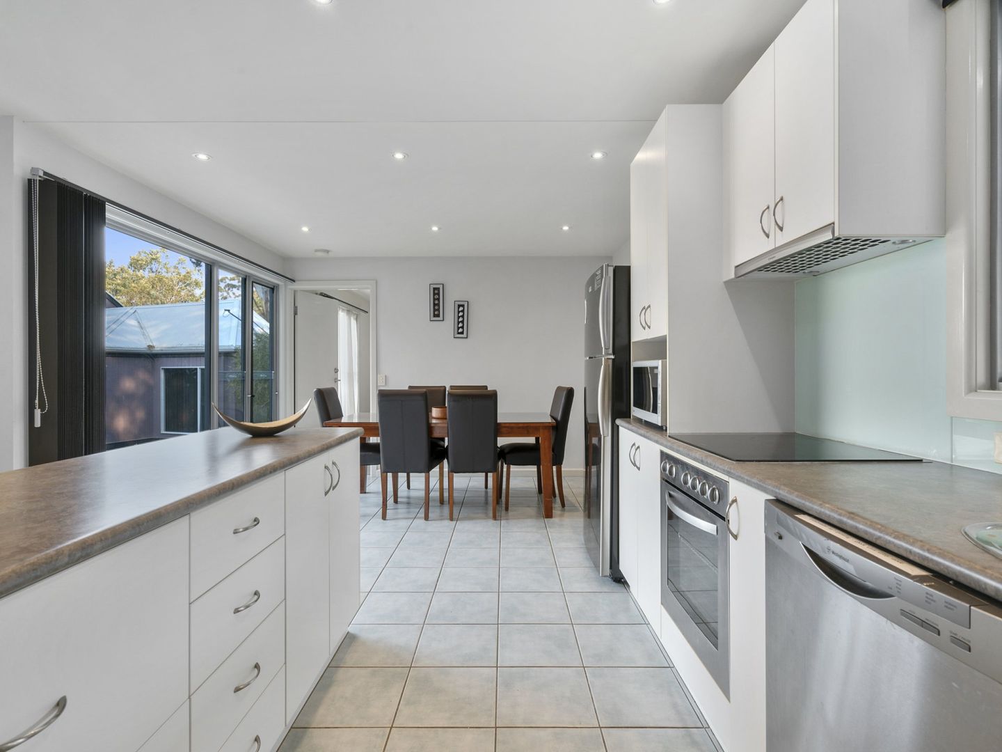 6/2-18 Nicholas Avenue, Metung VIC 3904, Image 1