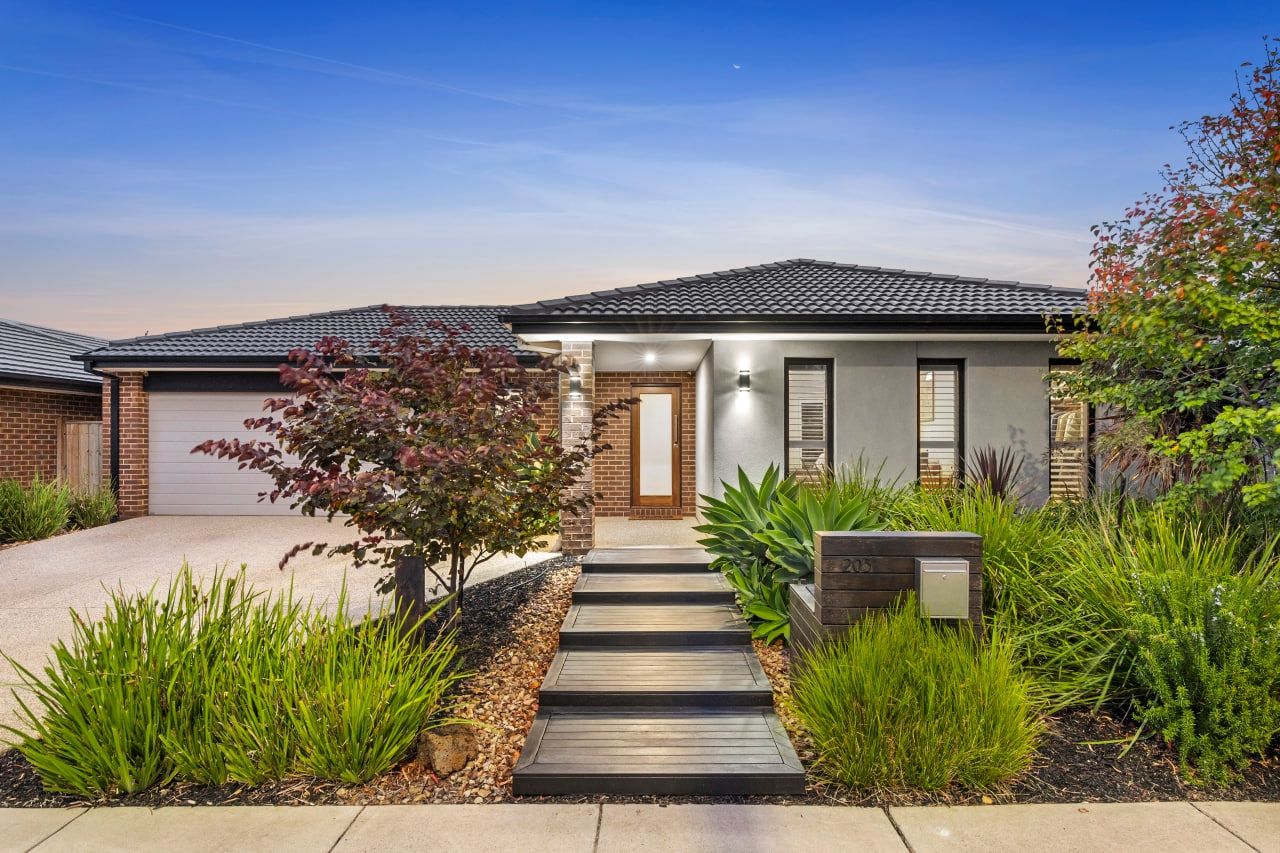 203 Warralily Boulevard, Armstrong Creek VIC 3217, Image 0