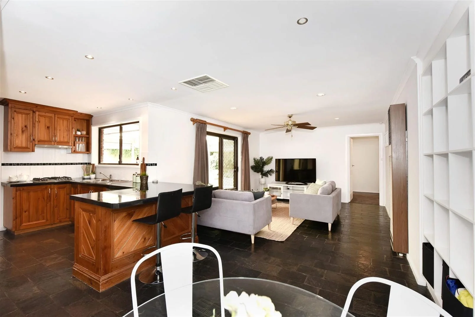 Additional image 9 of 5 Glenway Road, Hallett Cove SA 5158